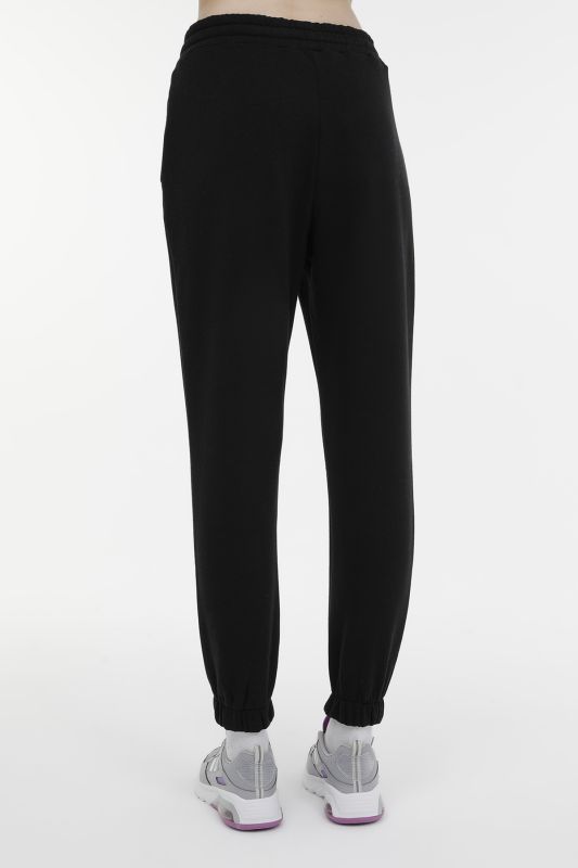 WL LAYLA JG 22GF86 3PR Black Women's Sweatpants