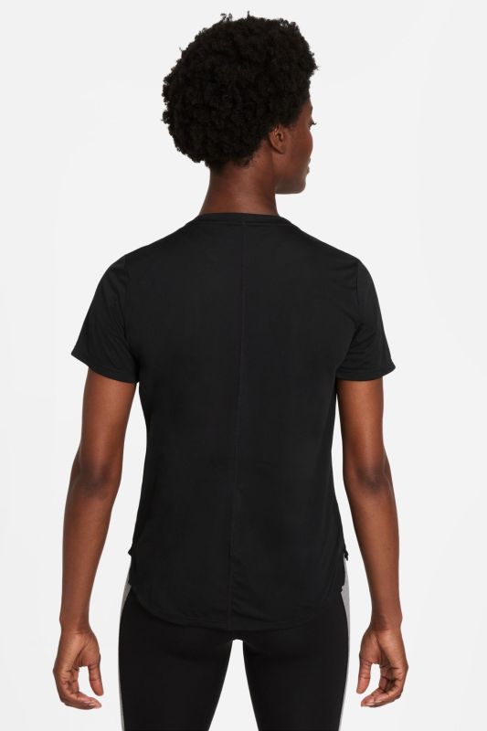 W NK ONE DF SS STD TOP Black Women's Short Sleeve T-Shirt