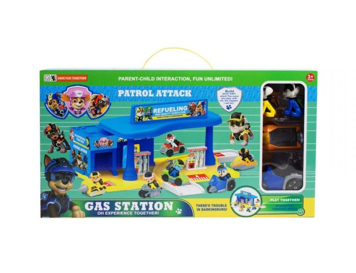 ™/Џ Gas Station 2 heroes with cars